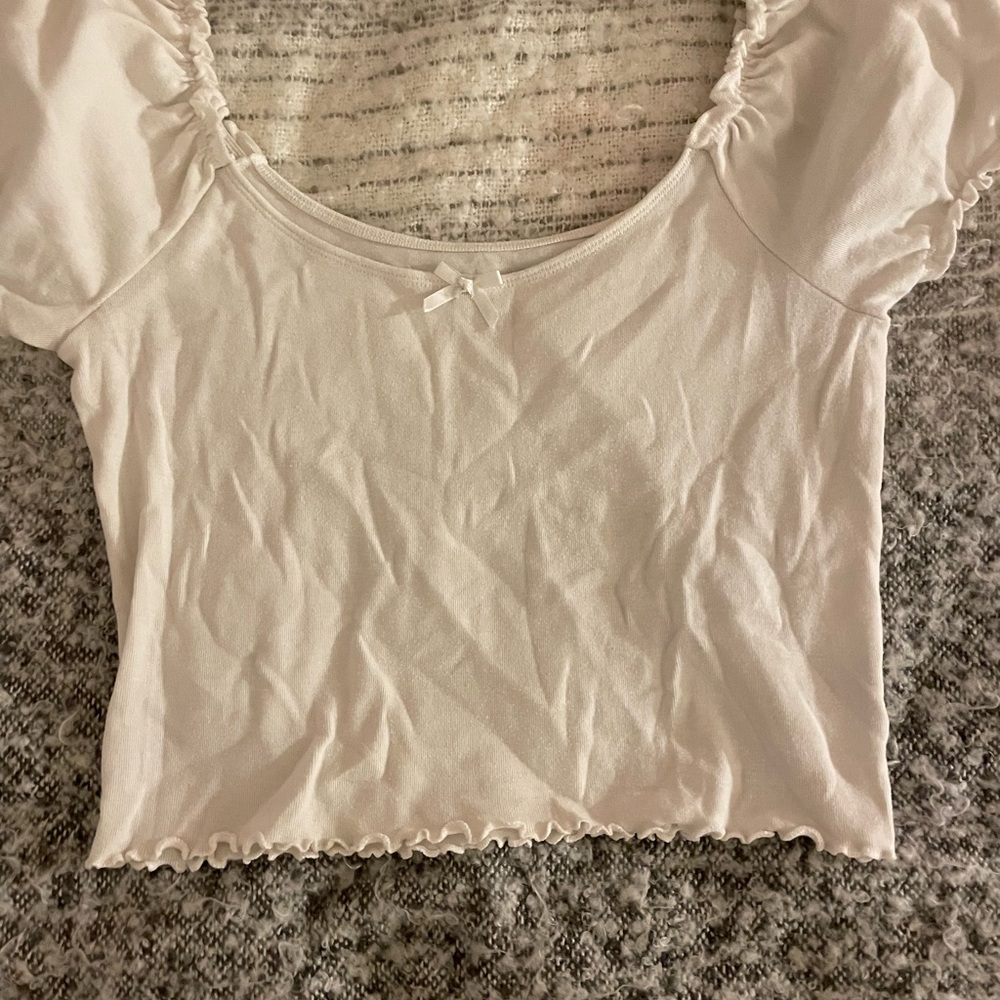 Elegant White Puff Sleeve Top